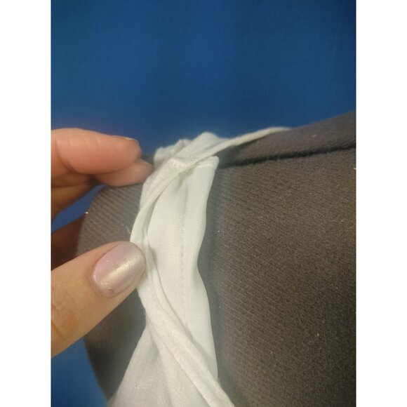 White Sleeveless V-Neck Button-Front Dress With Tie Waist & Asymmetrical Hem - Picture 7 of 12